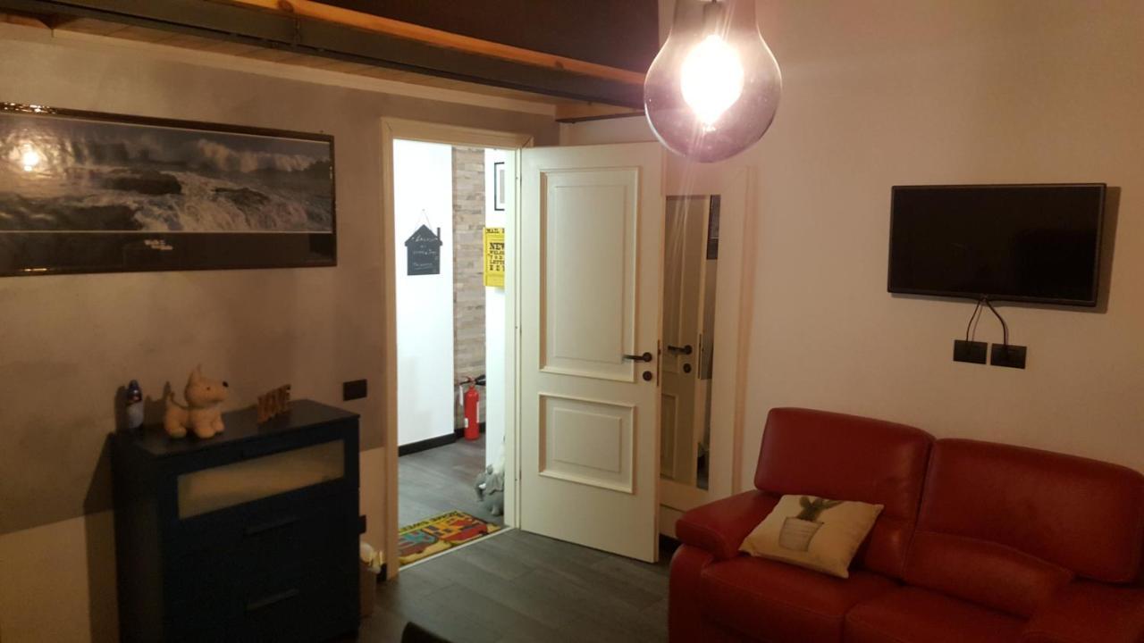 Casa Di Gilda E Joey Apartment ชิวิตาเวกเกีย ภายนอก รูปภาพ