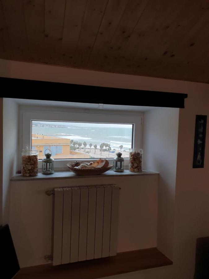 Casa Di Gilda E Joey Apartment ชิวิตาเวกเกีย ภายนอก รูปภาพ